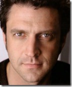 raul-esparza