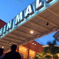 dolphin-mall