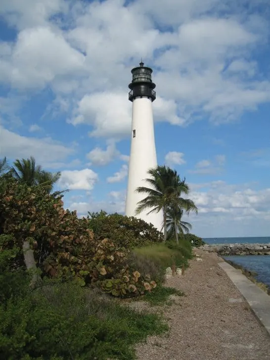 Cape_Florida_Lighthouse_001