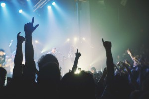 concert-crowd