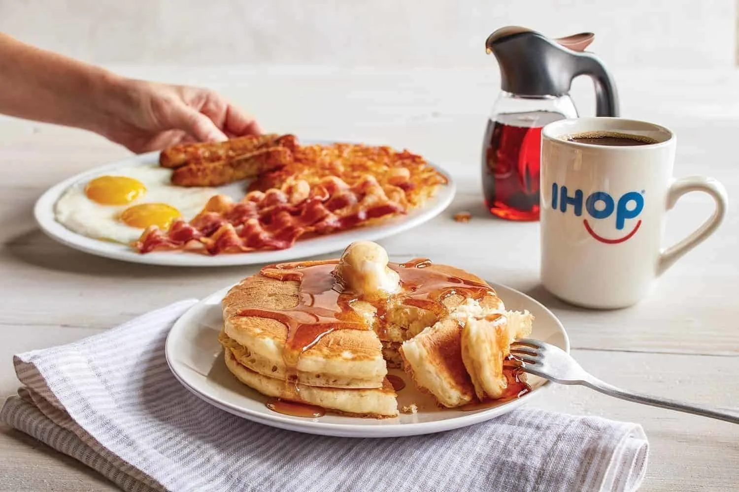IHOP offers deals