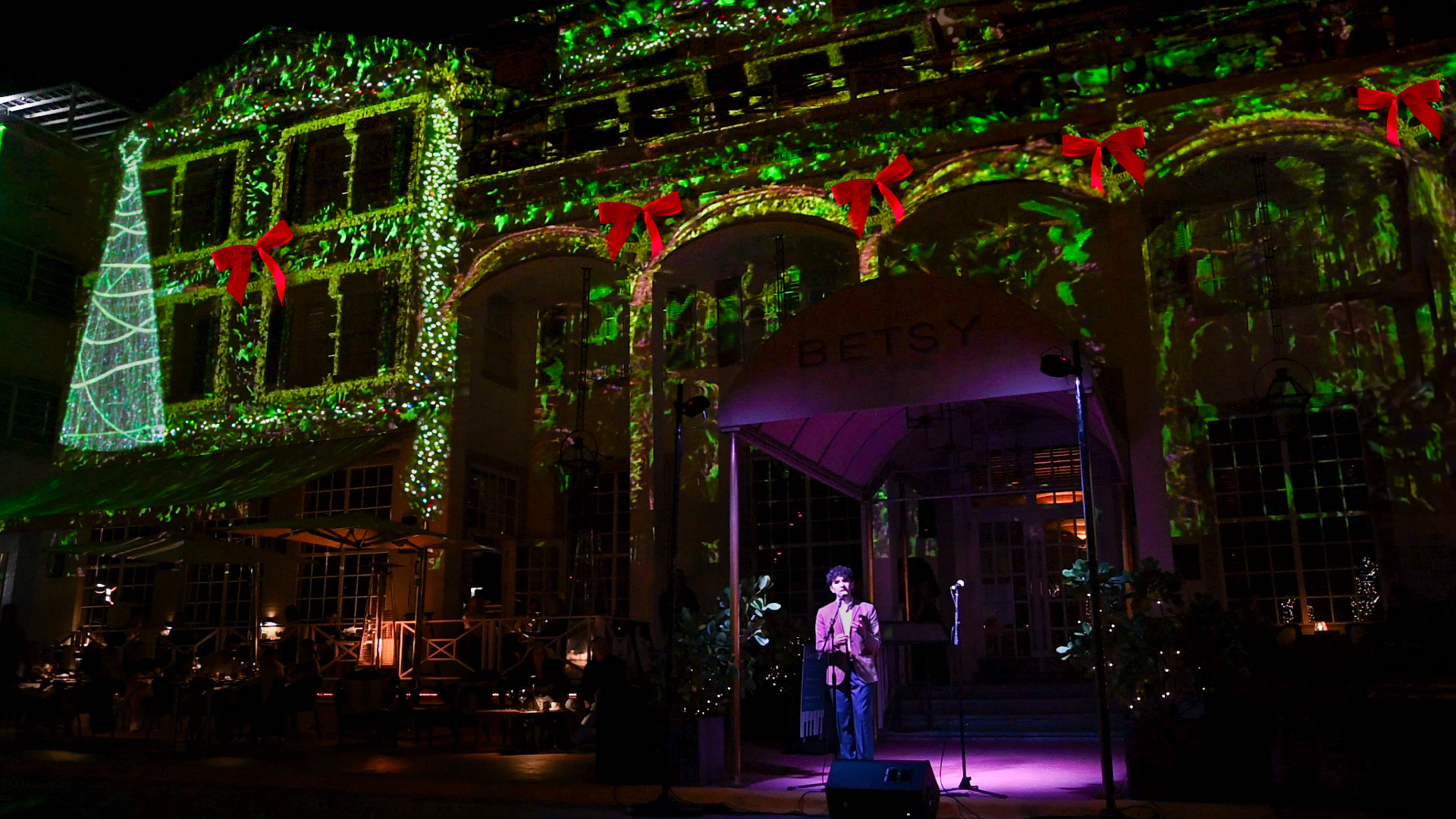 Free Miami Beach Holiday Festival of Lights