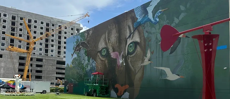 Dania Arts Park features outdoor art displays with free entry & photo ops