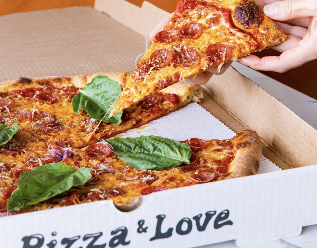 Eleventh Street Pizza, Dadeland, offers kids eat free and more discounts