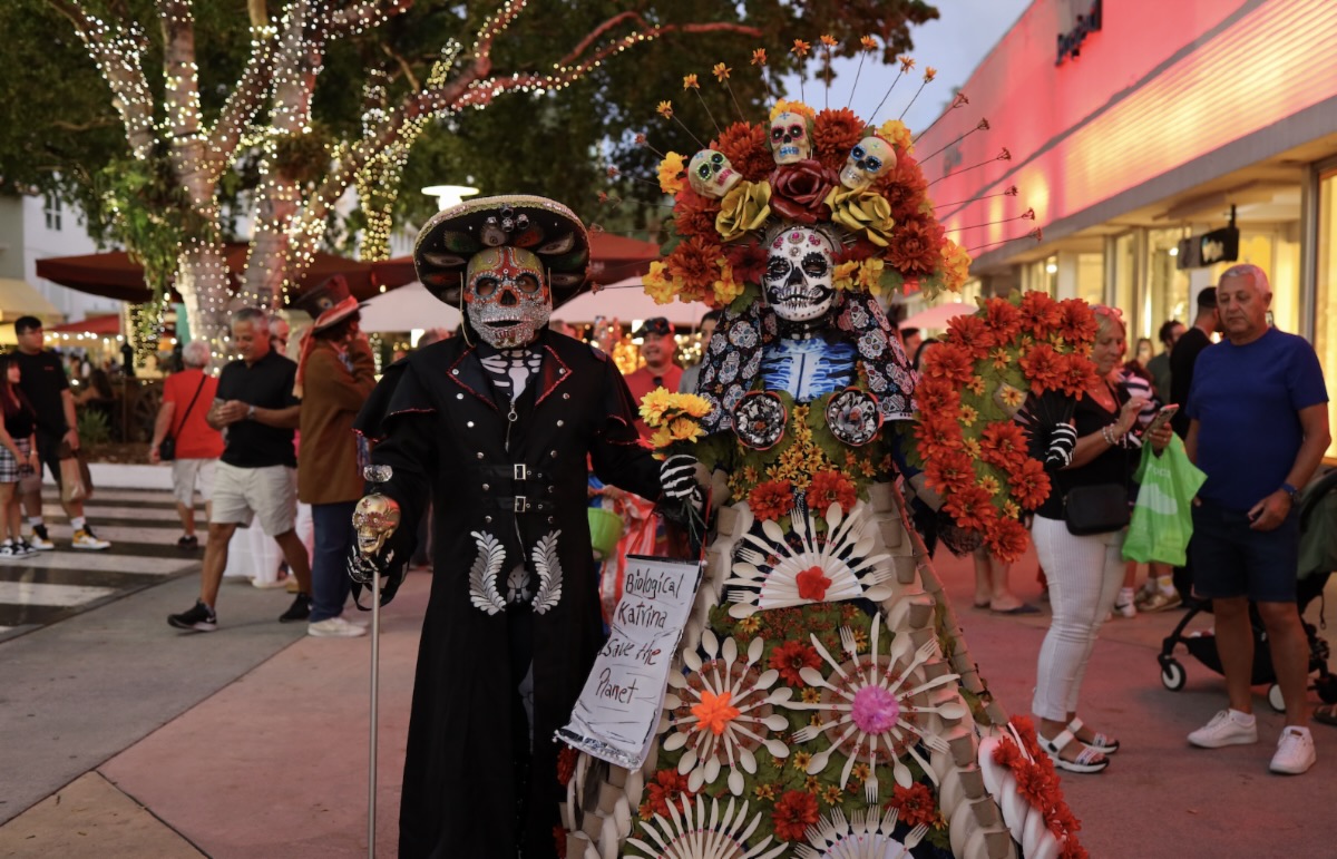 Free block party & trick-or-treating: Halloween on South Beach