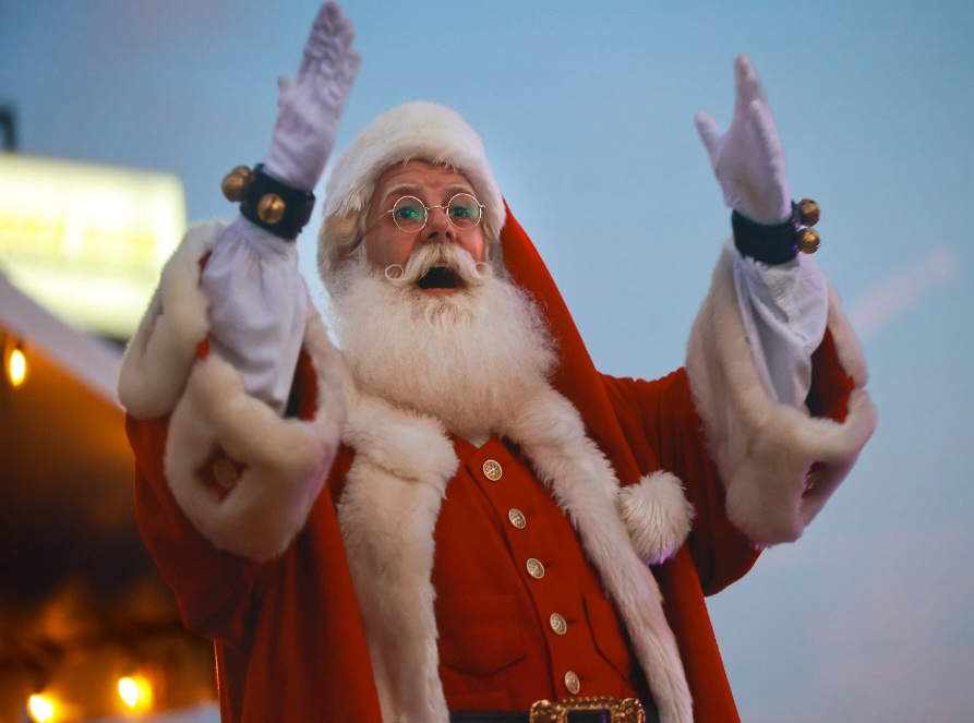 Holidays in Boynton Beach include tree lighting, and more, Dec. 5