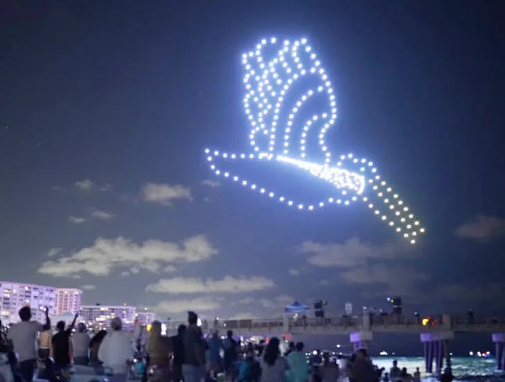 Firefly drone show Boca