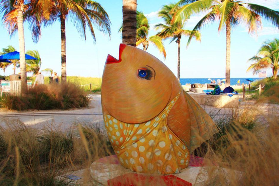 Painted fish pop at public places in Pompano