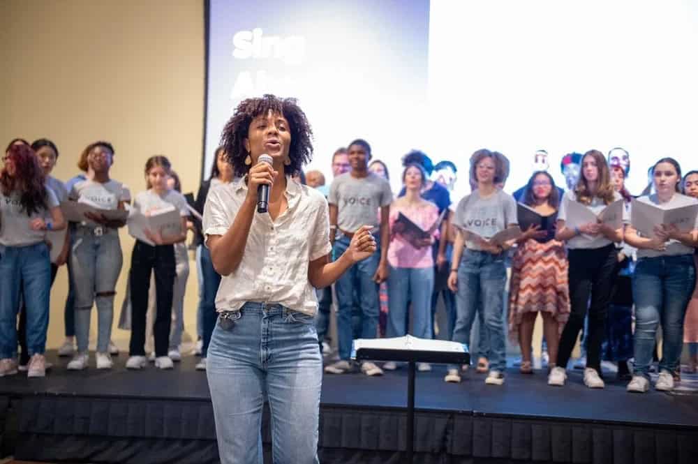 Free Miami Sound Space collective singing workshop welcomes everyone